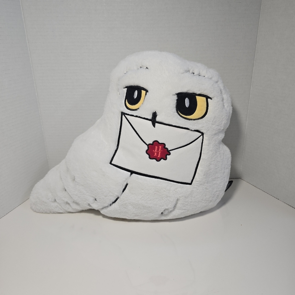 HARRY POTTER Hedwig White Owl Plush Pillow New Without Tags